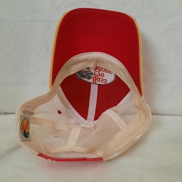 Bass Pro Shops red embroidered mesh snapback trucker hat - Picture 10 of 13